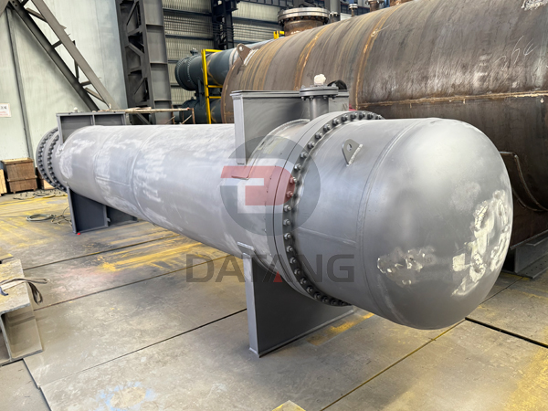 Shell and tube heat exchangers are used for food and beverage